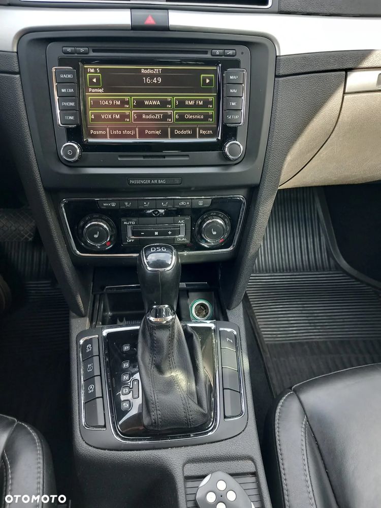 Skoda Superb 2.0 TDI DSG Ambition - 11