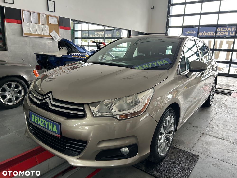 Citroën C4 1.4 VTi Attraction - 1