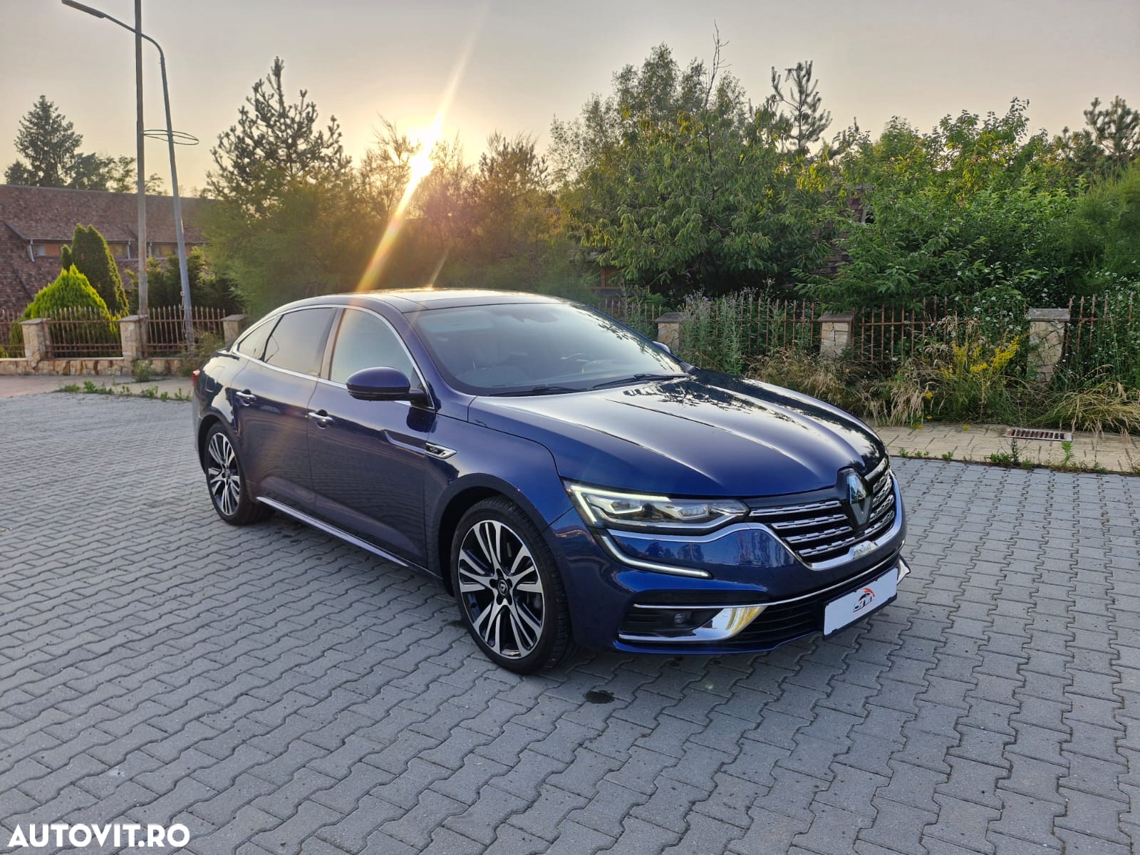 Renault Talisman Blue dCi EDC Initial Paris - 2