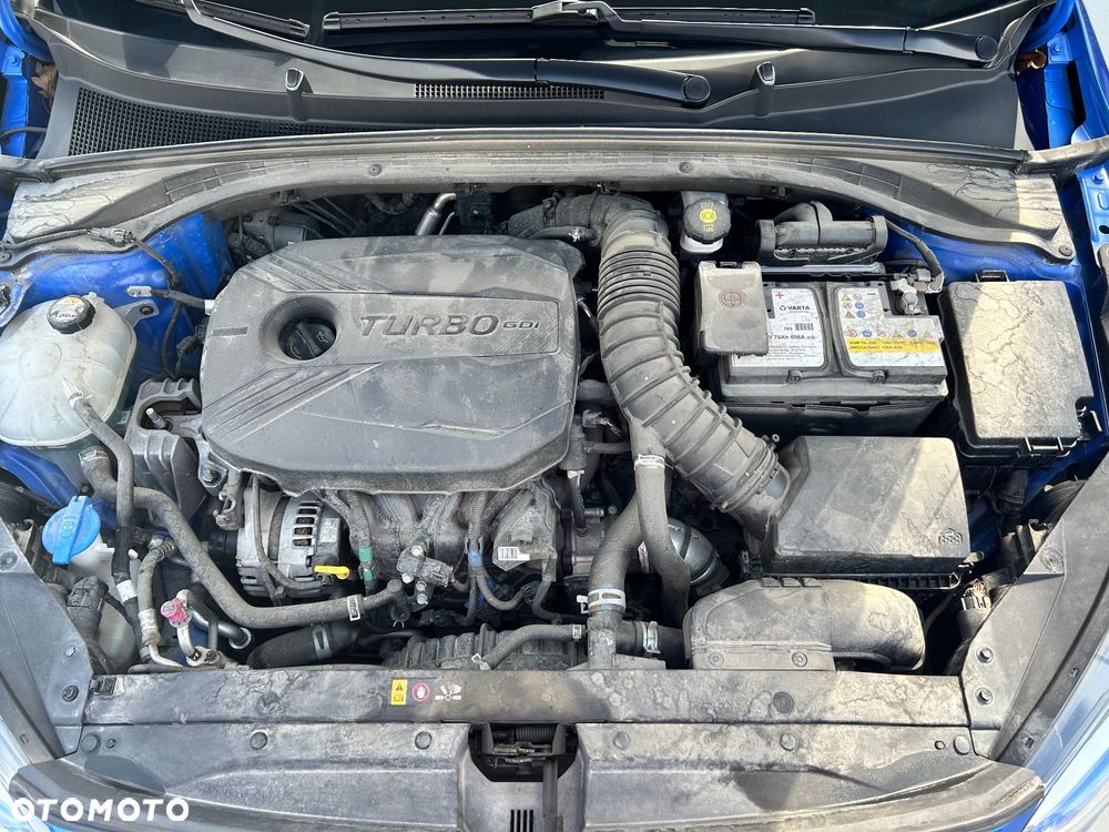 Kia ProCeed 1.6 T-GDI GT DCT - 9