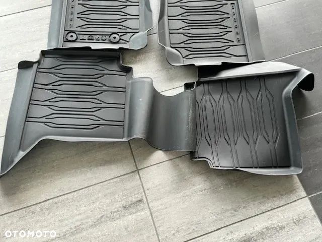 Dywaniki gumowe Ford Ranger 2011- - 4