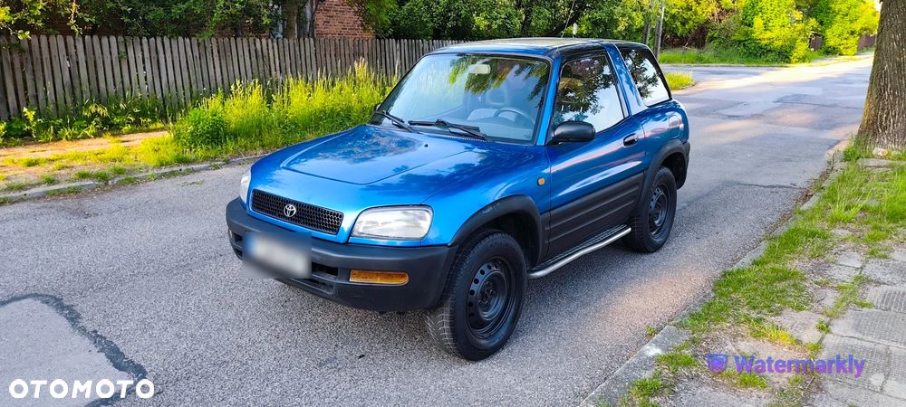 Toyota RAV4 - 9