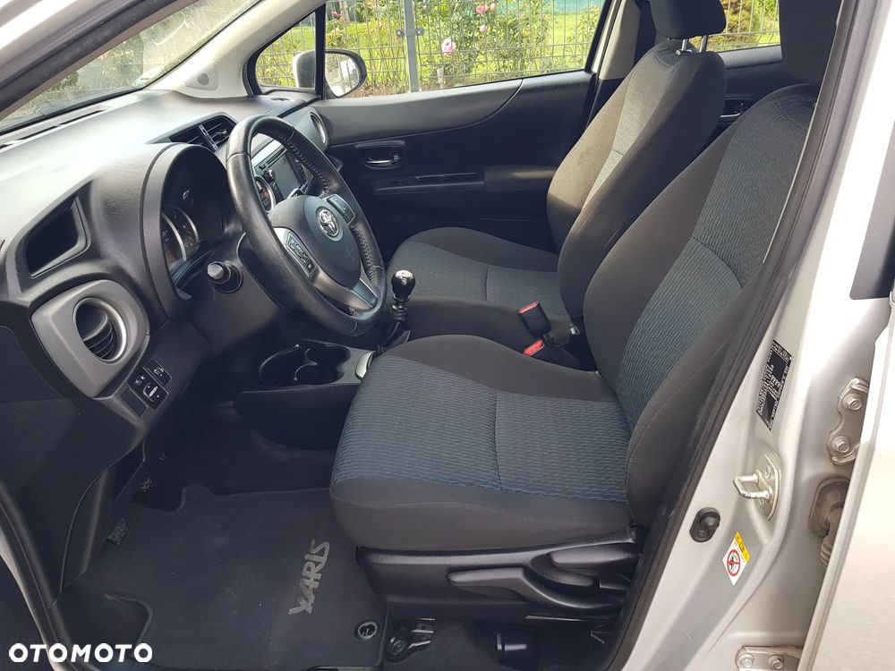 Toyota Yaris - 11