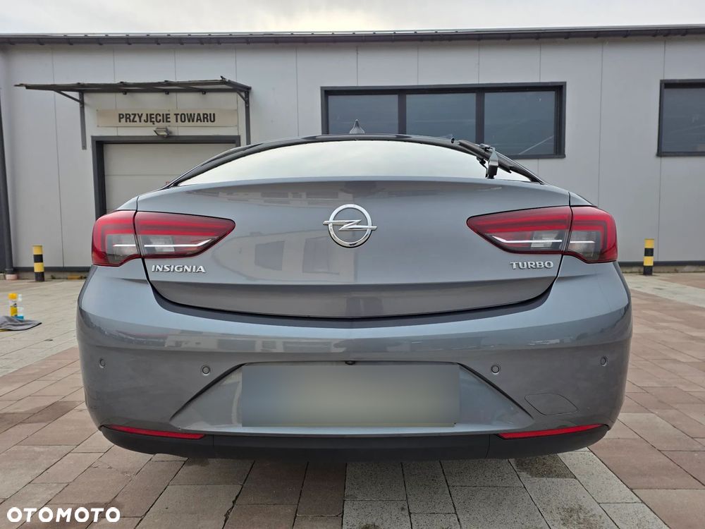 Opel Insignia 1.5 T Innovation S&S - 15