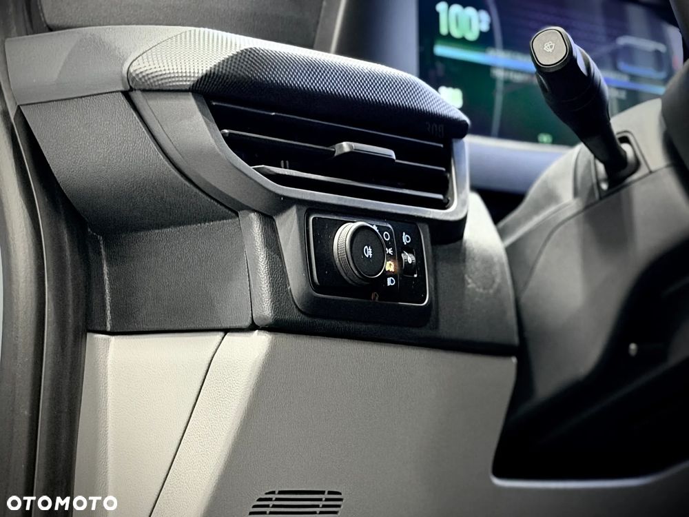 Ford Transit Custom - 28