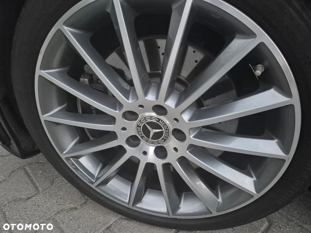 Mercedes-Benz CLA 250 4-Matic AMG Line 7G-DCT - 18