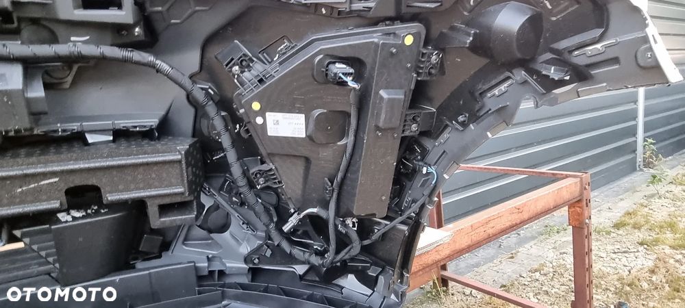 RENAULT SCENIC V E TECH 2024- Zderzak przód oryginał ME140 - 19