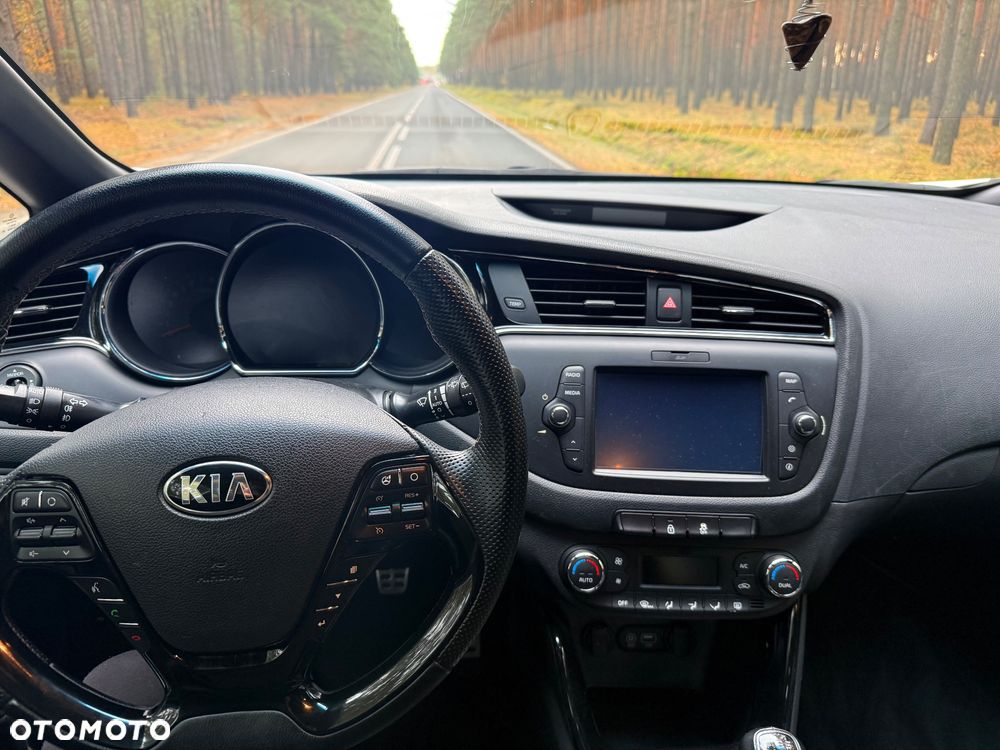 Kia Ceed 1.0 T-GDI GT-Line - 12