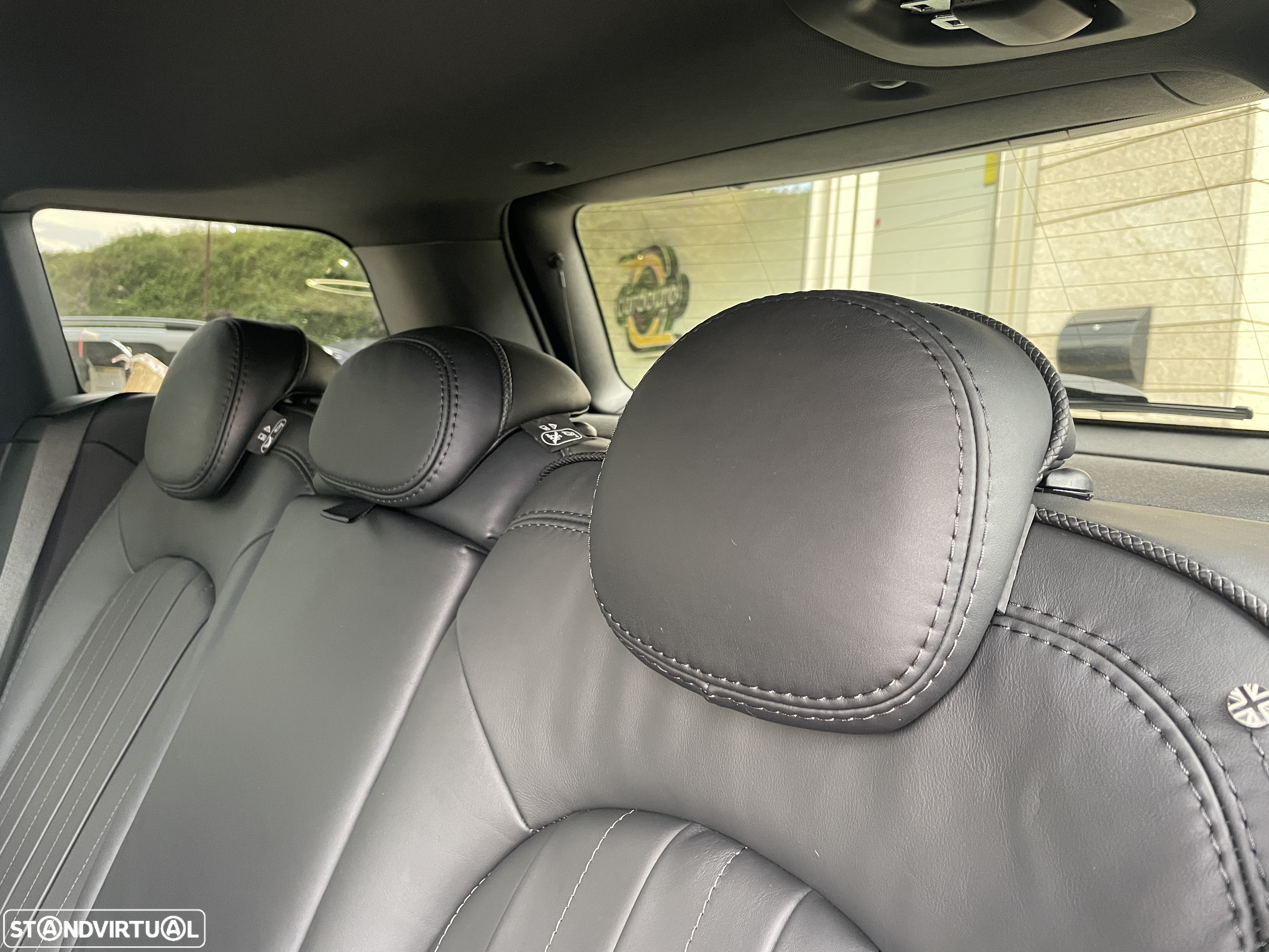 MINI Countryman Cooper SE ALL4 Auto - 23