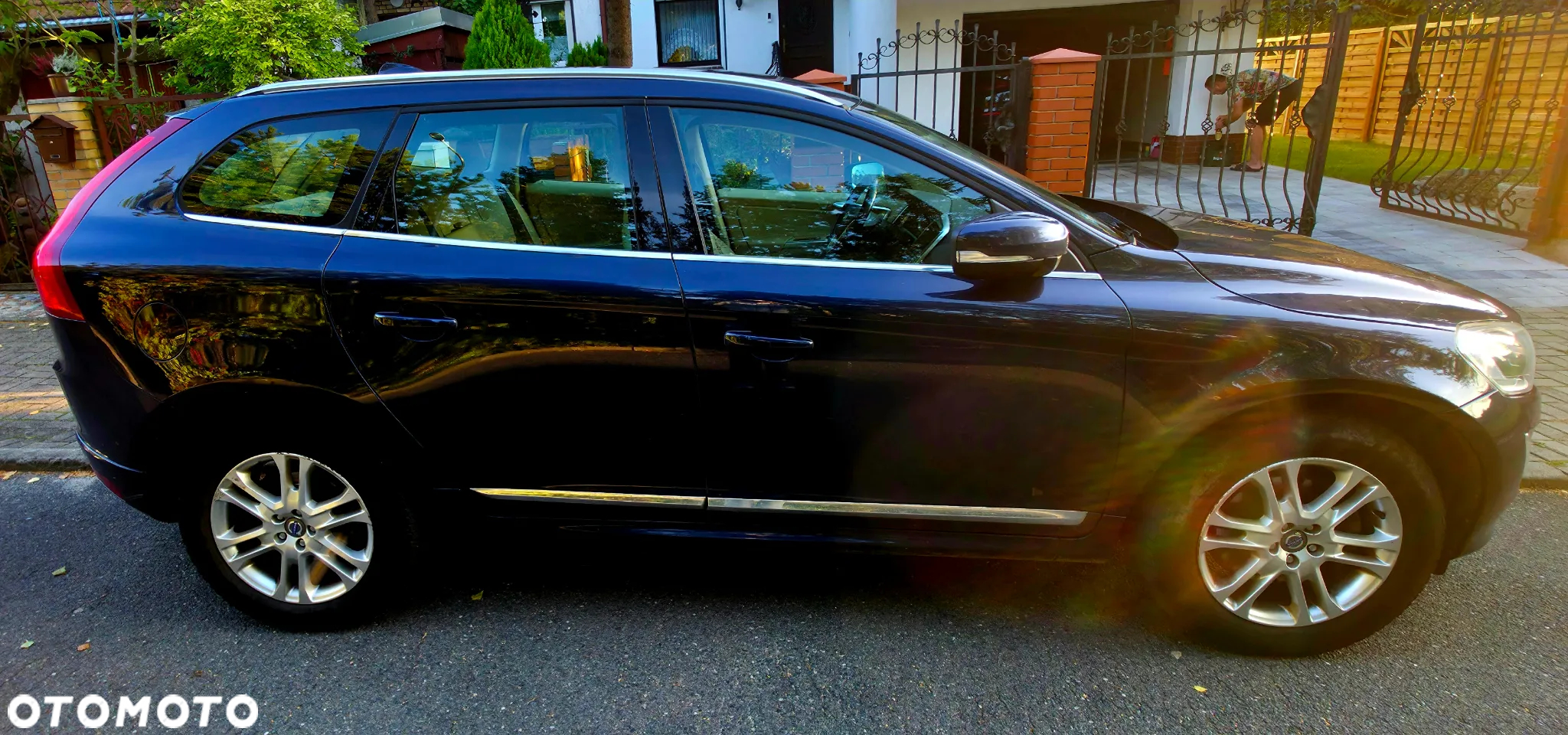 Volvo XC 60 D5 AWD Summum - 4