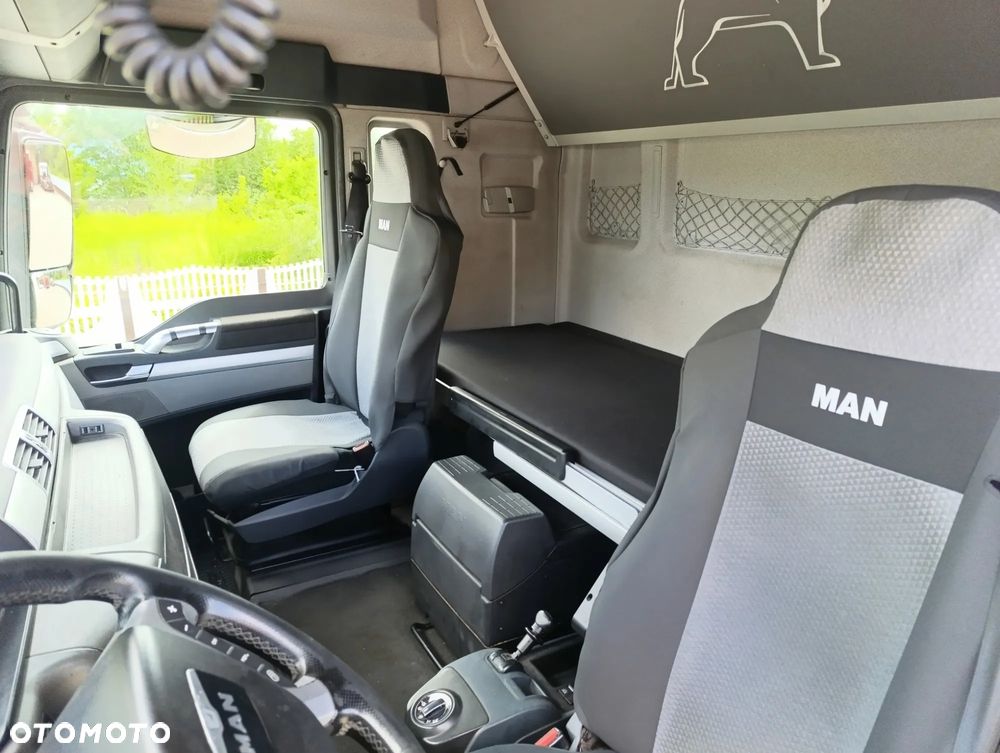 MAN TGX - 8