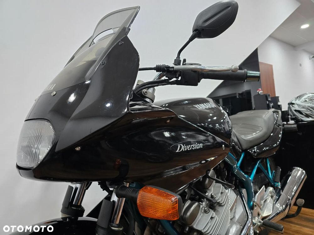 Yamaha XJ - 27
