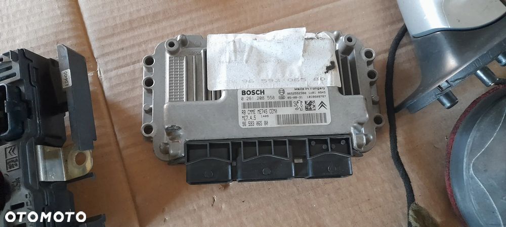 KOMPUTER STEROWNIK CITROEN PEUGEOT 0261208558