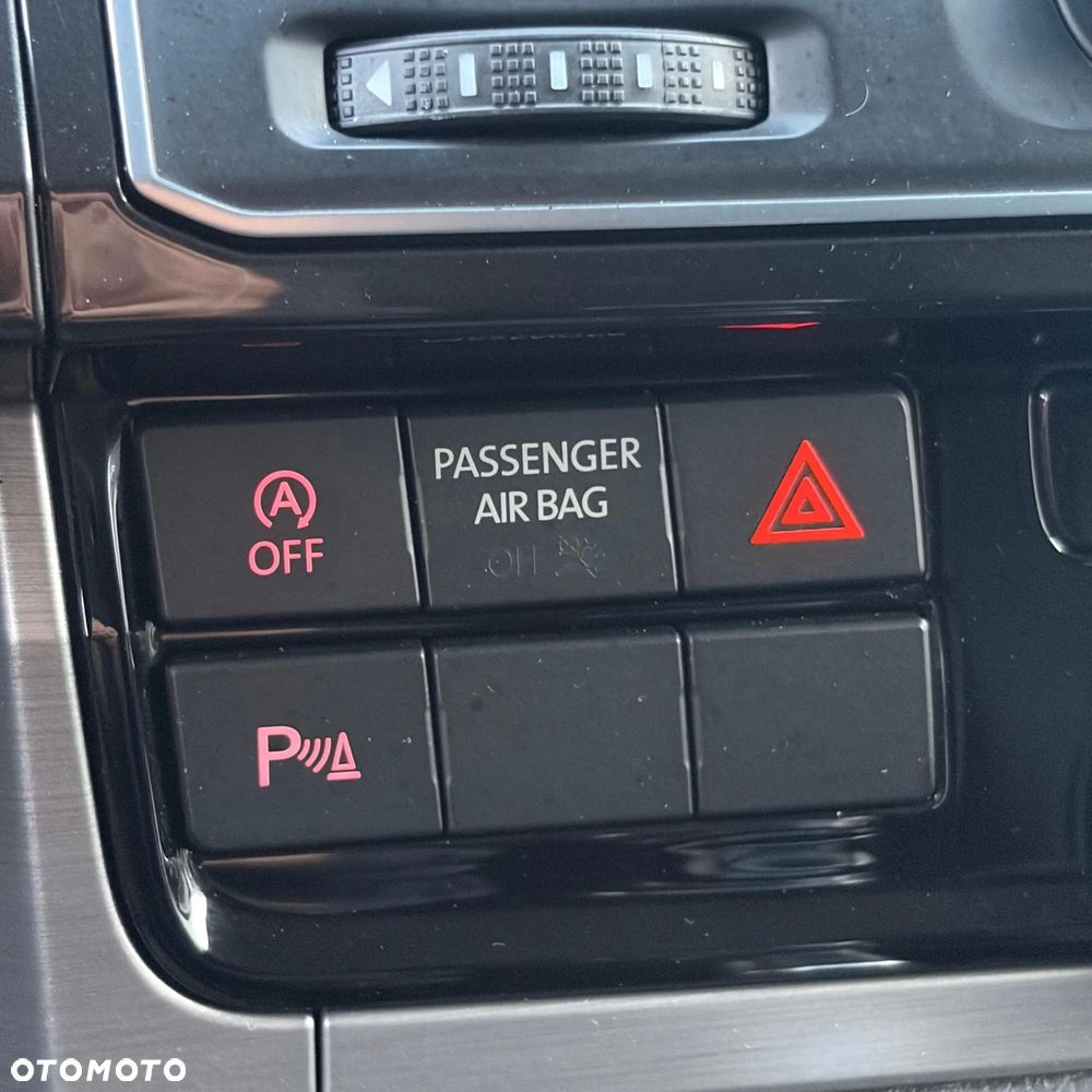 Volkswagen Multivan 2.0 TDI L1 Comfortline - 29