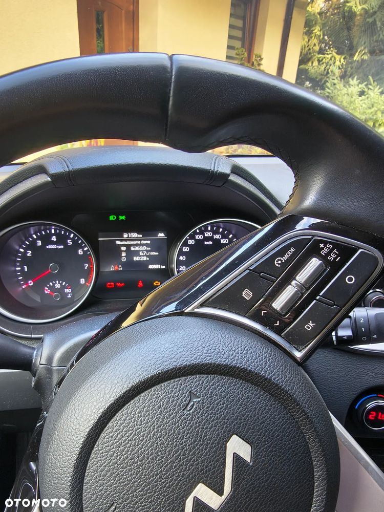Kia XCeed 1.5 T-GDI M - 6