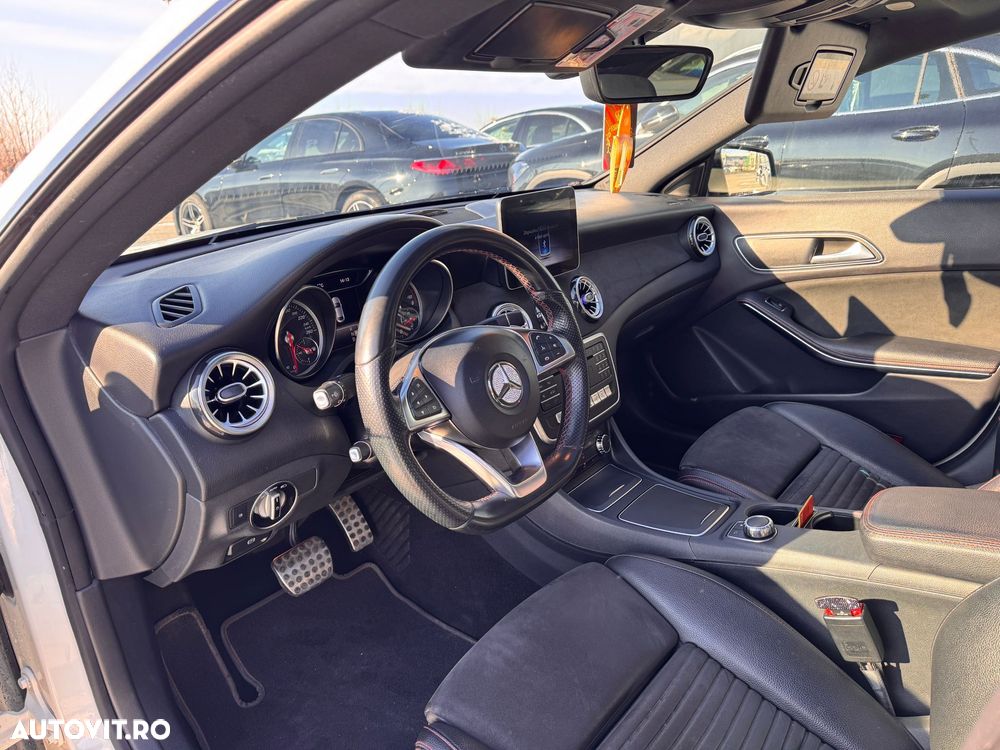 Mercedes-Benz CLA 200 d 7G-DCT AMG Line - 8