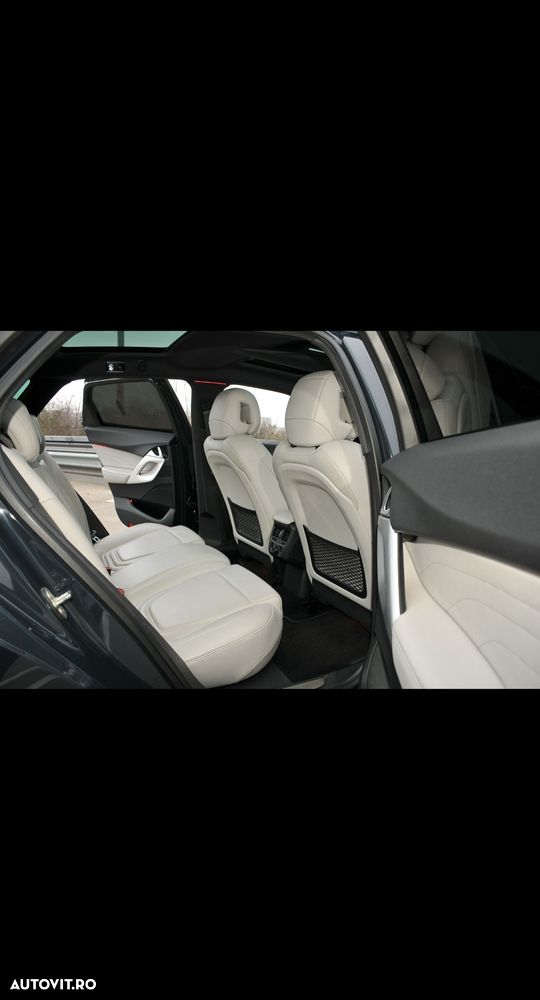 Citroën DS5 HDi 165 SportChic - 8