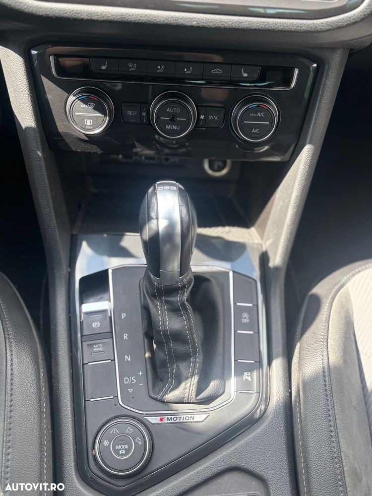 Volkswagen Tiguan 2,0 TSI OPF 4Motion DSG R-Line - 17