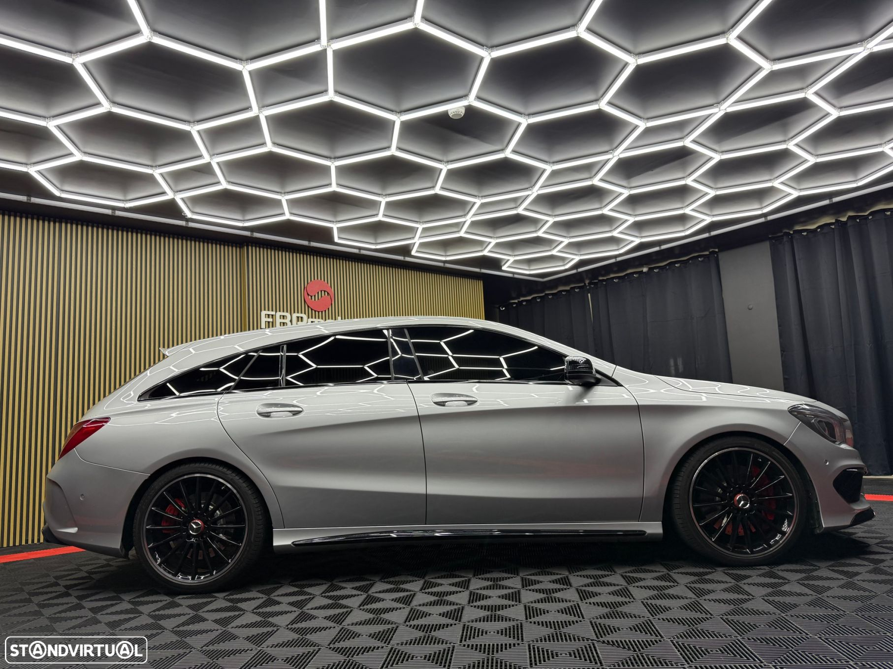 Mercedes-Benz CLA 45 AMG Shooting Brake 4-Matic - 4