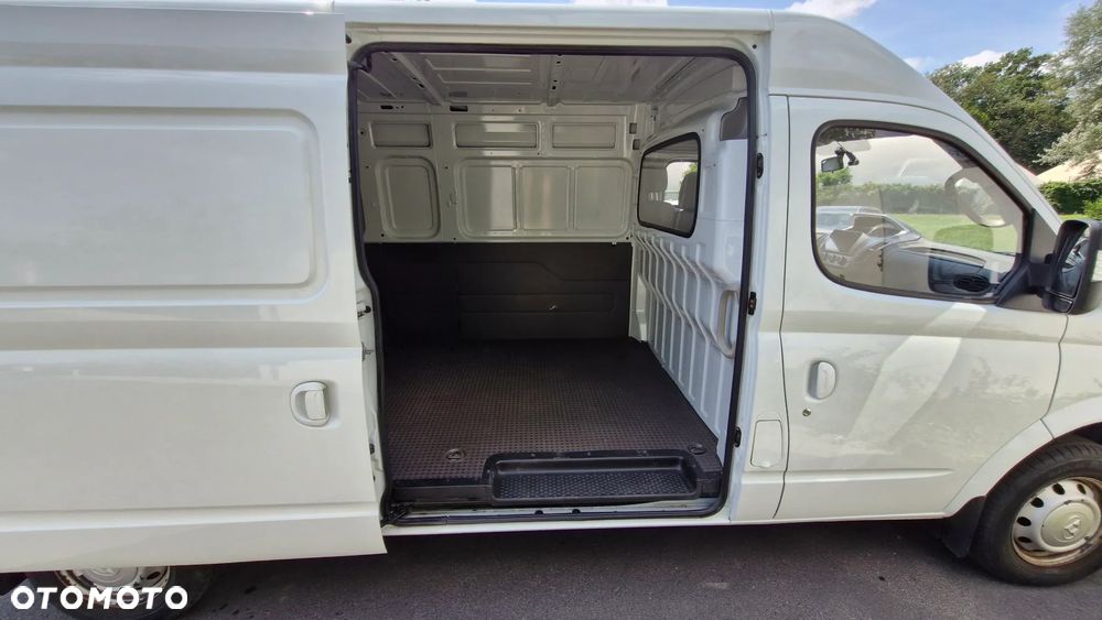 Maxus EV80 - 13