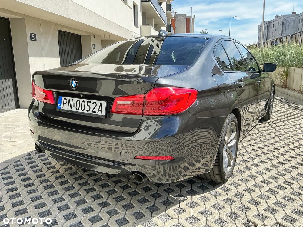 BMW Seria 5 520d Luxury Line - 7