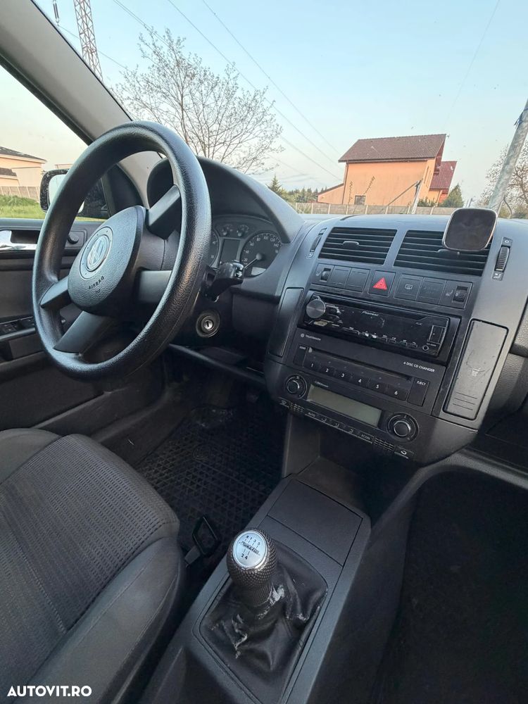 Volkswagen Polo 1.4TDI Basis - 2