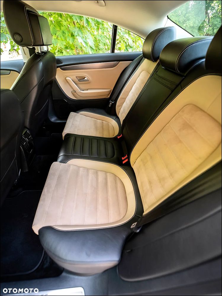 Volkswagen Passat CC - 8
