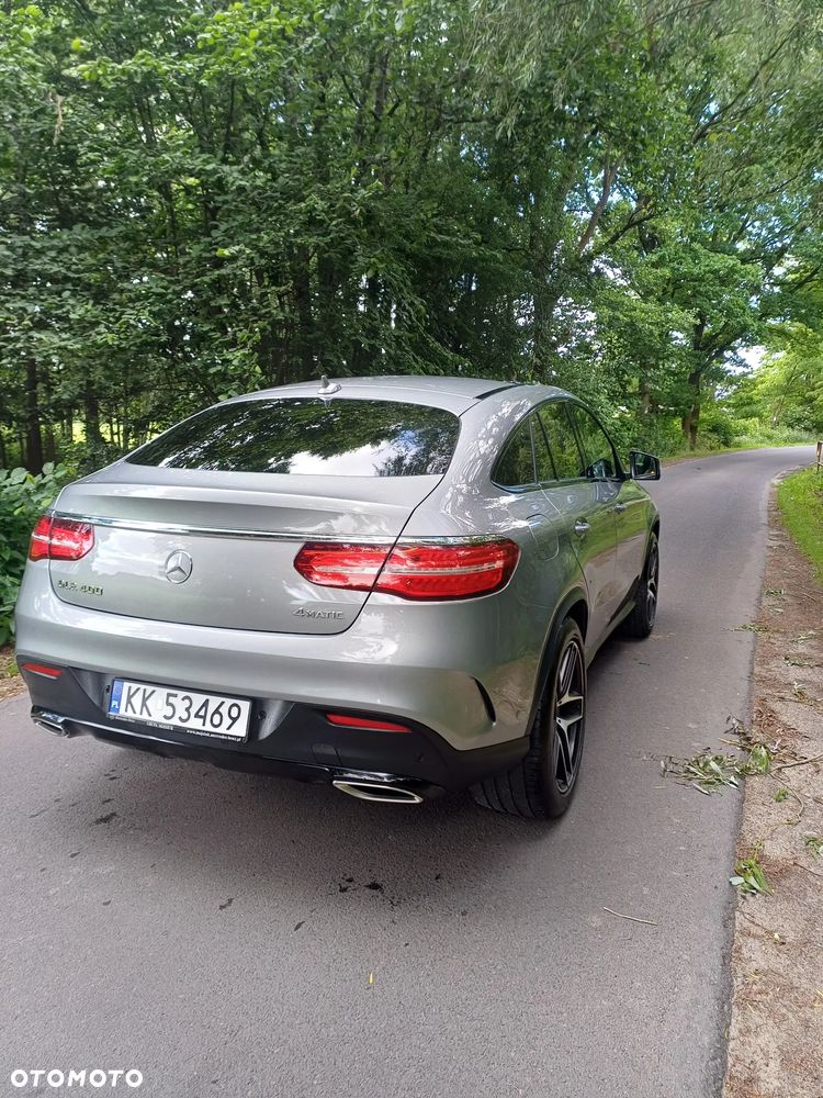 Mercedes-Benz GLE 400 4-Matic 9G-TRONIC - 2