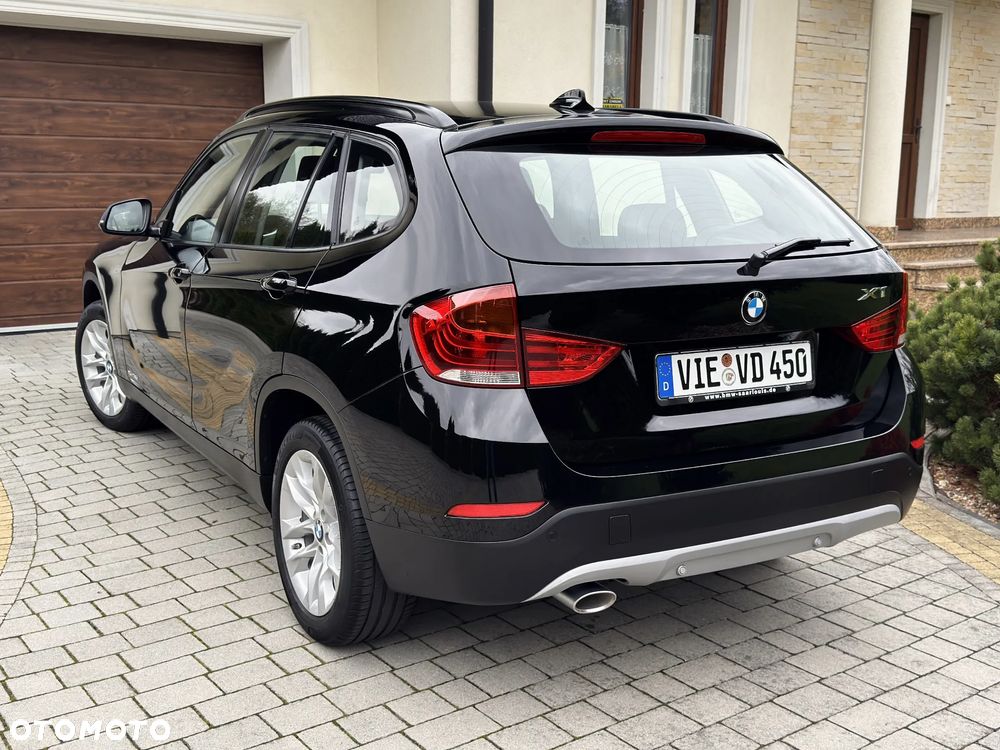 BMW X1 xDrive18d - 17