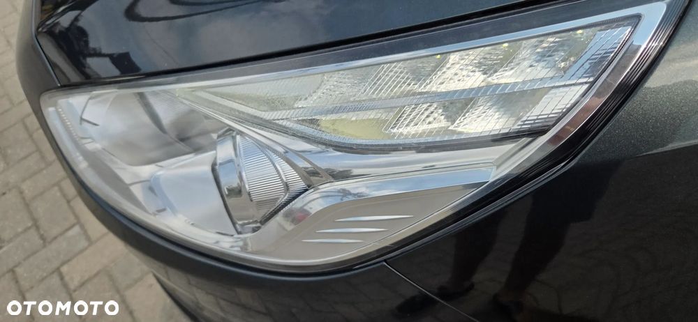 Ford Galaxy 2.0 TDCi Titanium - 21