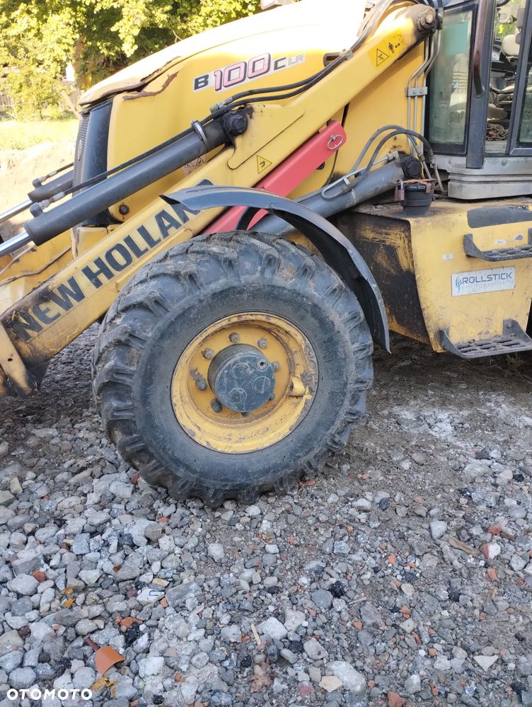New Holland B100C - 8