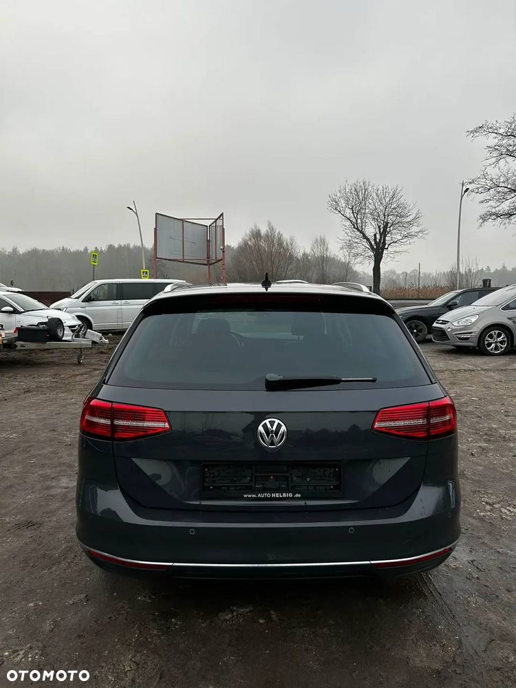 Volkswagen Passat 2.0 TDI (BlueMotion Technology) Highline - 5