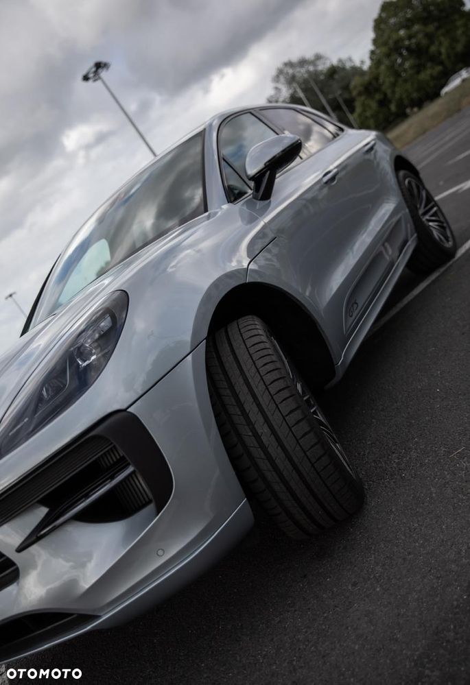 Porsche Macan GTS - 29
