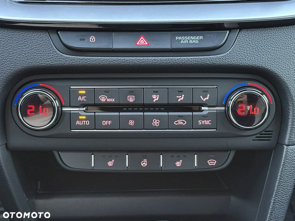 Kia ProCeed 1.4 T-GDI GT Line DCT - 29