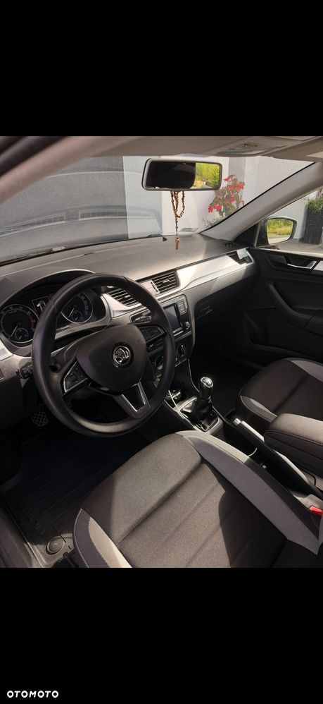 Skoda RAPID 1.0 TSI Ambition - 3