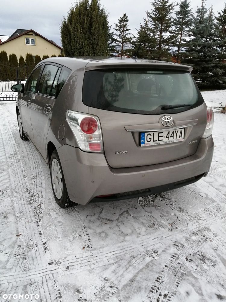 Toyota Verso 1.6 Active - 5