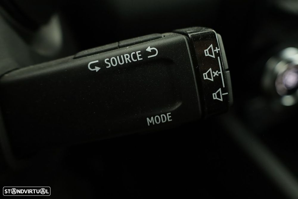 Mitsubishi Colt 1.0 MPI-T Launch Edition - 18