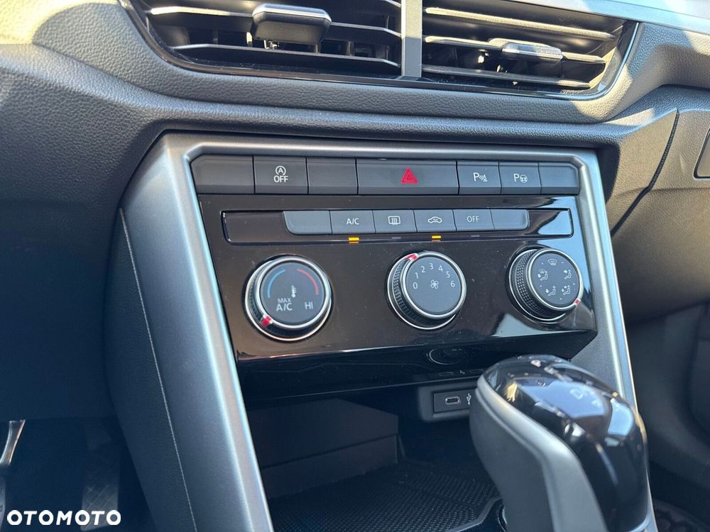 Volkswagen T-Roc 1.5 TSI Life DSG - 20