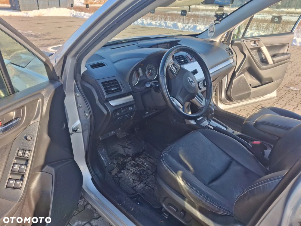 Subaru Forester 2.5 X Limited - 8