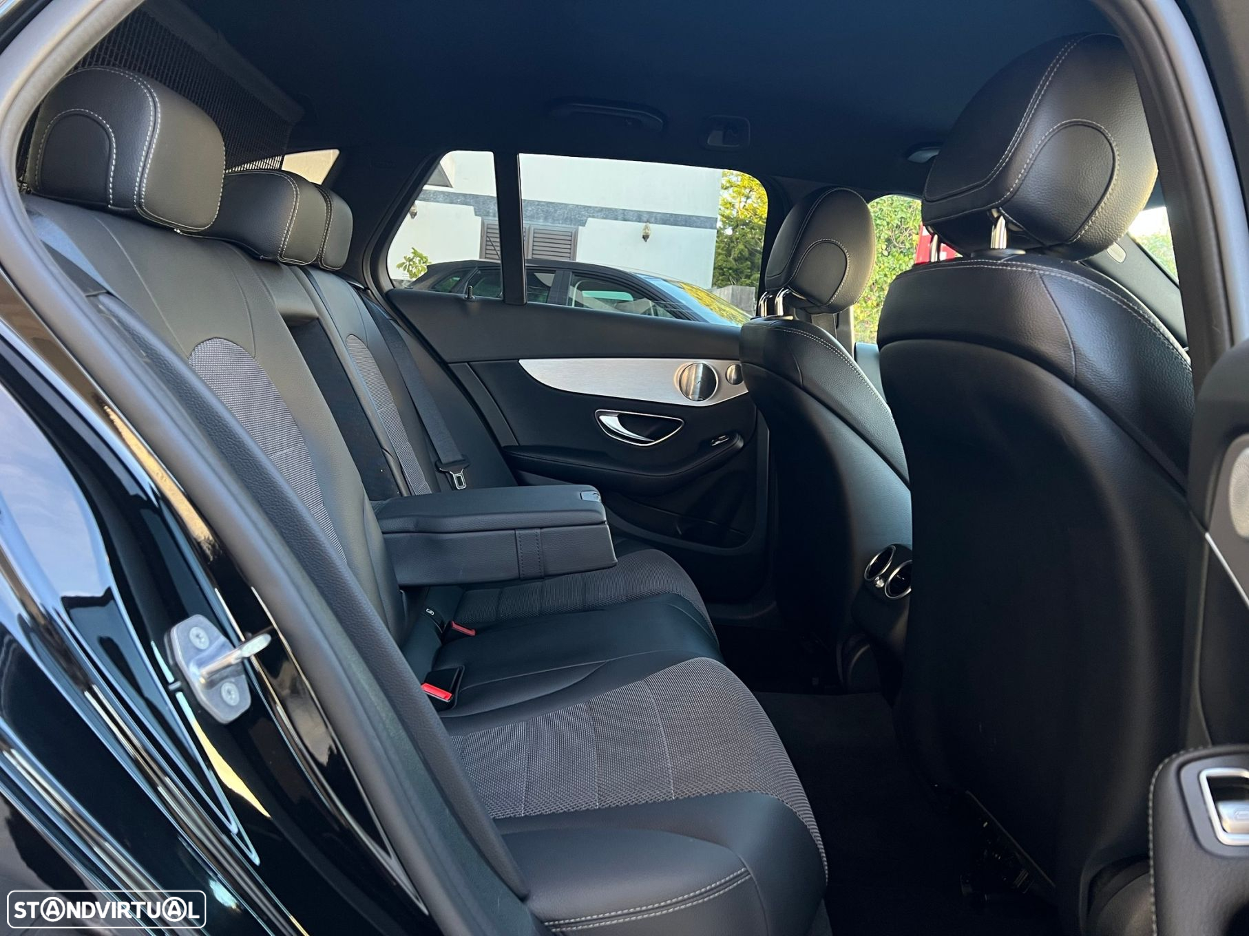 Mercedes-Benz C 220 d Avantgarde - 29