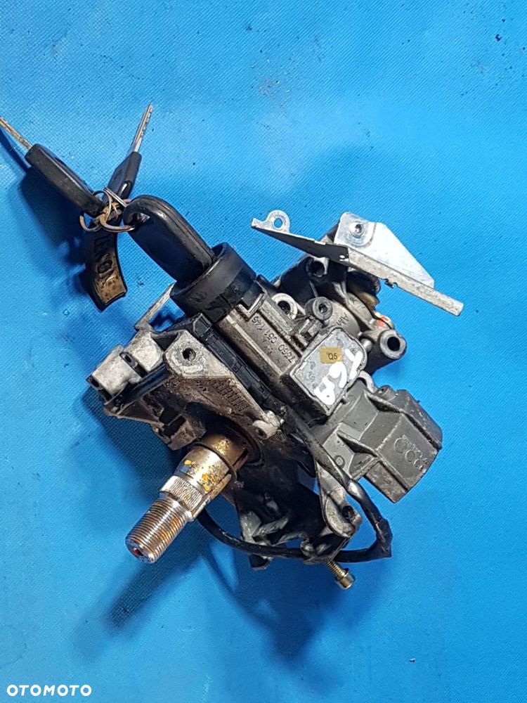 STACYJKA Z KLUCZYKIEM MAN TGA - 1