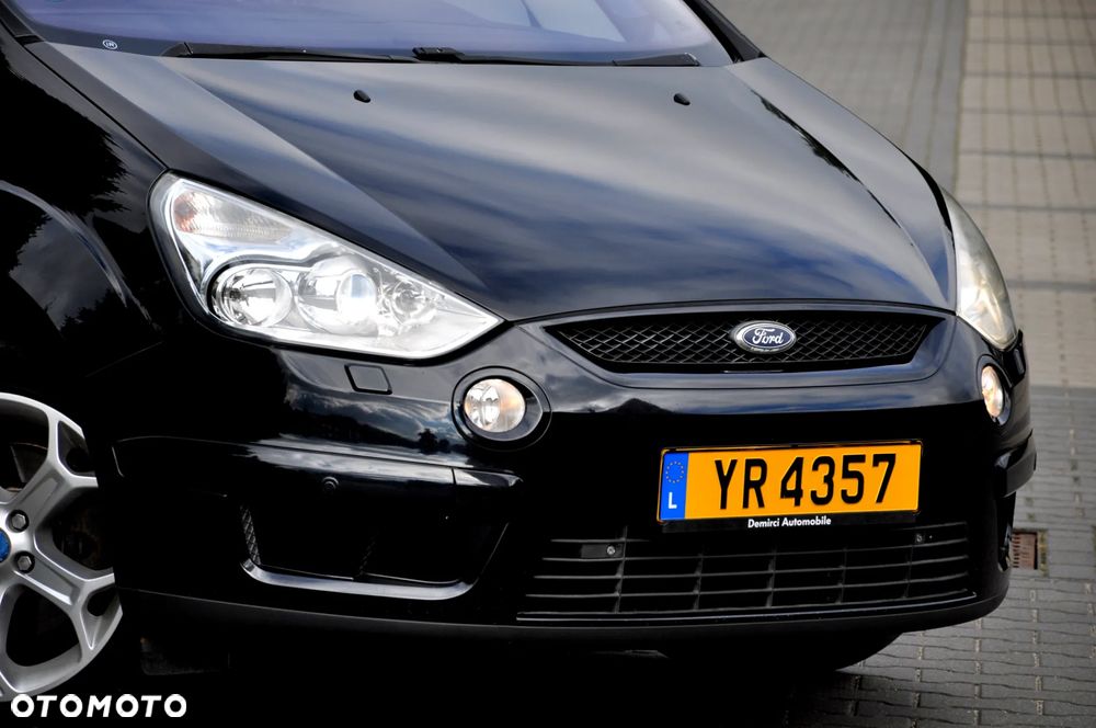 Ford S-Max 2.3 Titanium - 8
