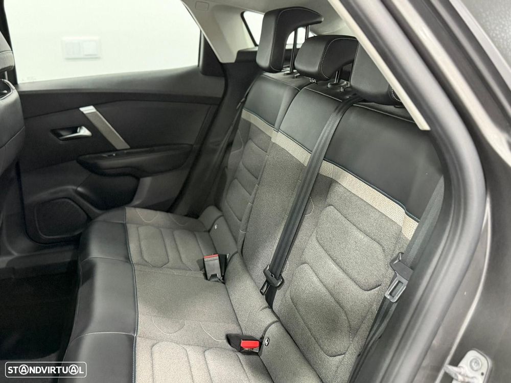Citroën C4 1.2 PureTech Feel - 6