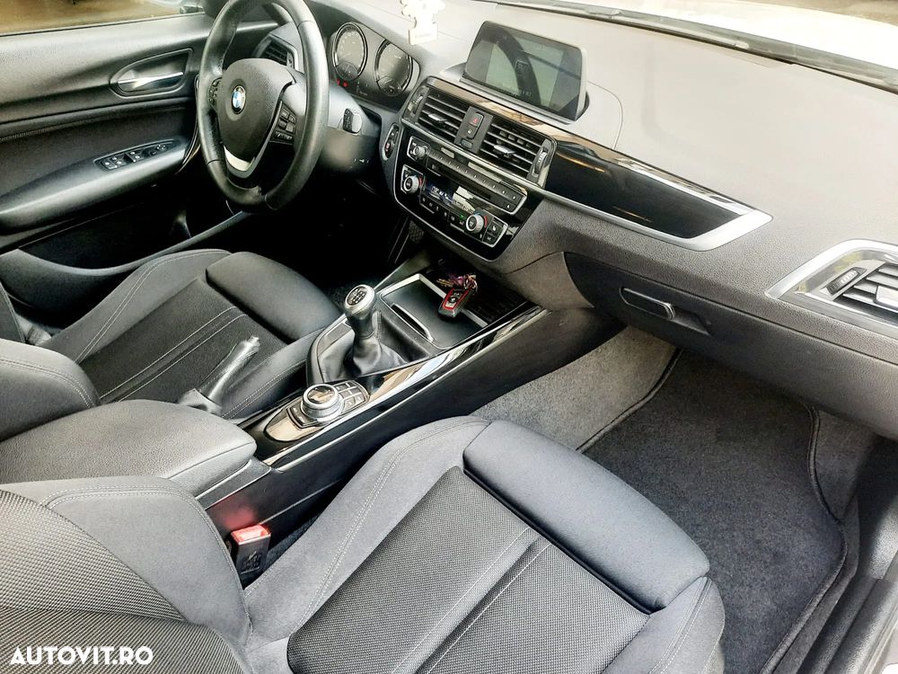 BMW Seria 1 118i Sport Line - 15