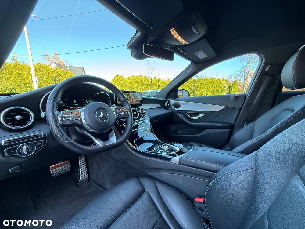 Mercedes-Benz Klasa C 180 T 9G-TRONIC AMG Line - 16