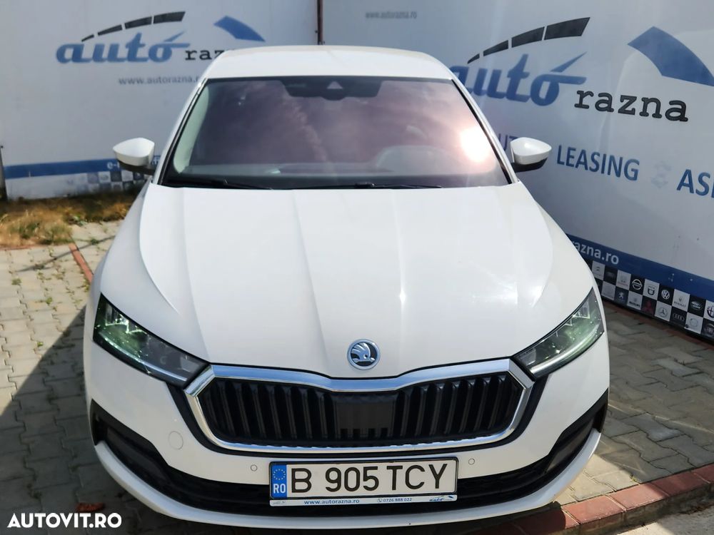 Skoda Octavia 2.0 TDI DSG Style - 6