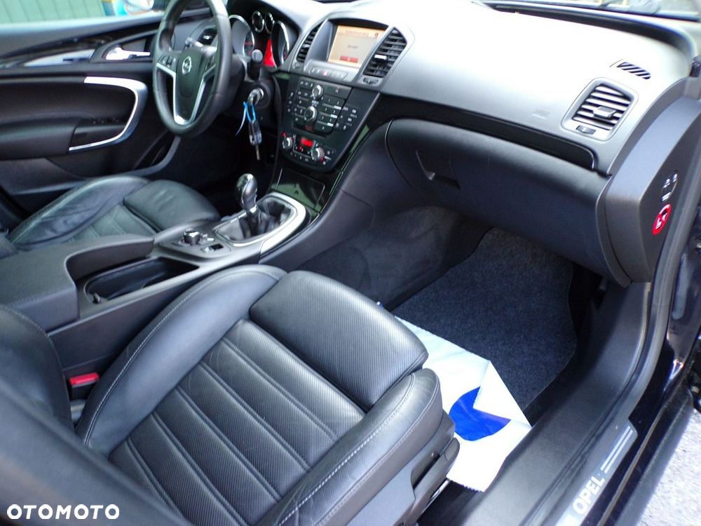 Opel Insignia - 27