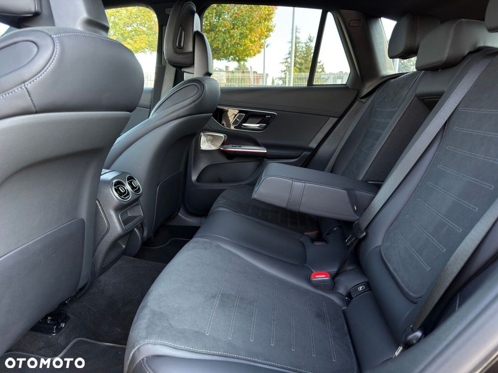 Mercedes-Benz GLC 220 d mHEV 4-Matic AMG Line - 28