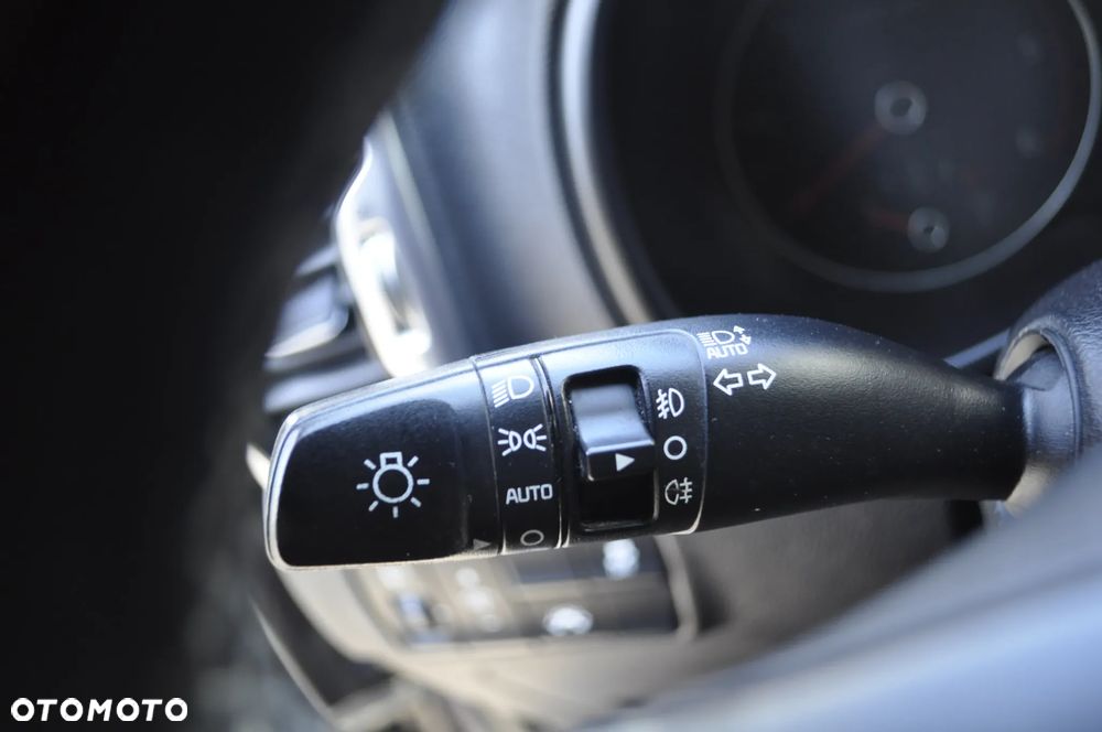 Kia Sportage 1.7 CRDI 2WD ISG GT Line - 11