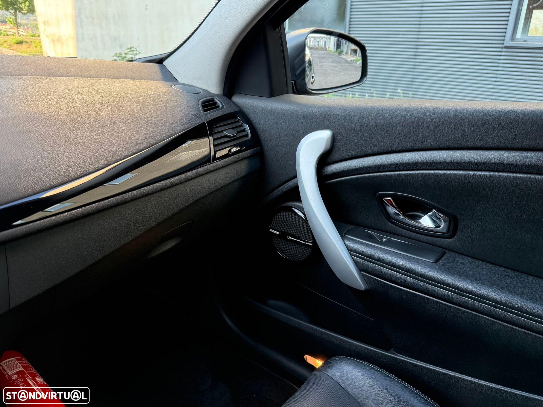 Renault Mégane Coupe 1.2 TCE Dynamique SS - 17